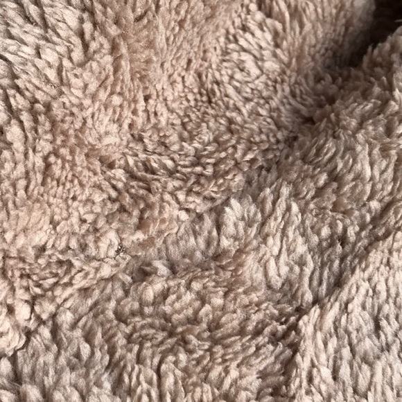 👩🏻‍🍳💕 Here! 💕 Cozy fluffy Sherpa coat/sweater - Picture 4 of 8